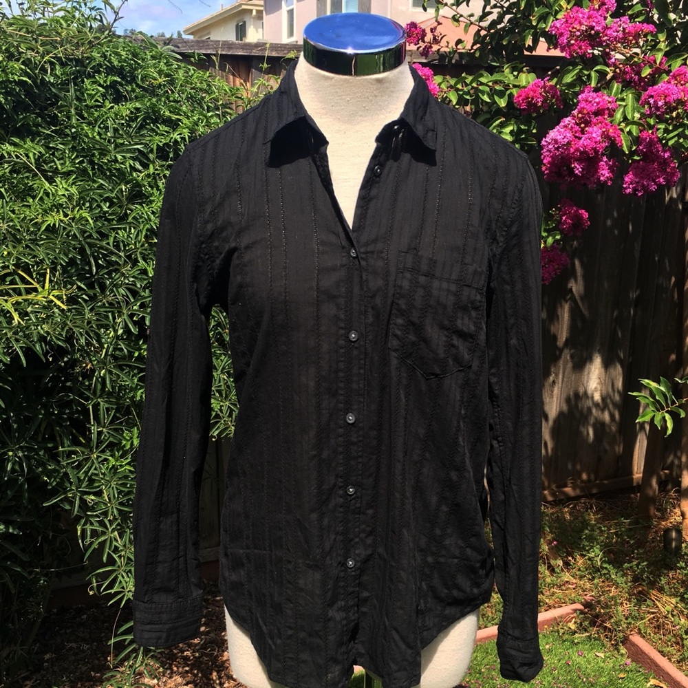 Gap Like New Black Fitted Boyfriend Button Shirt